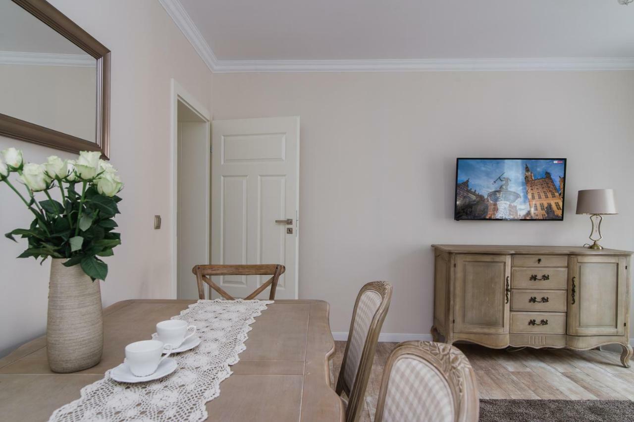 Apartament Starowka Gdansk Osiek Apartment ภายนอก รูปภาพ