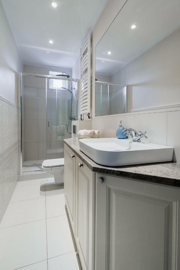 Apartament Starowka Gdansk Osiek Apartment ภายนอก รูปภาพ