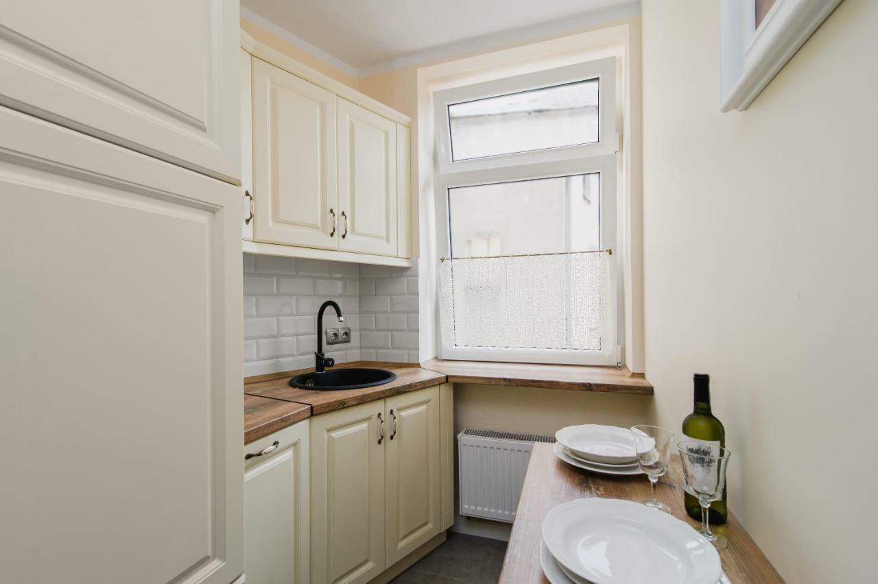 Apartament Starowka Gdansk Osiek Apartment ภายนอก รูปภาพ